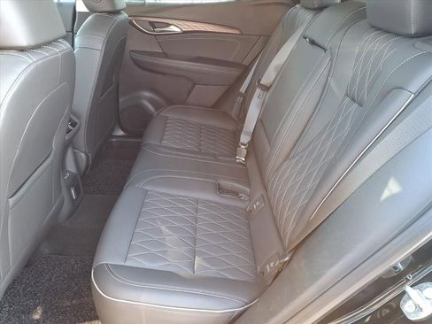 Certified 2023 Buick Envision Avenir image 30