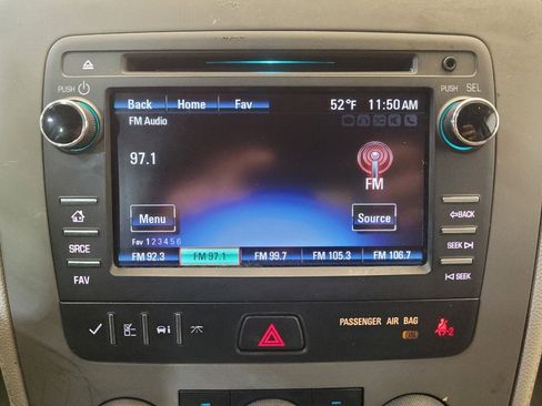 Used 2017 Chevrolet Traverse LS image 25