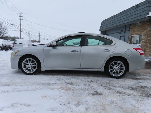 Used 2011 Nissan Maxima 3.5 SV w/ Monitor Pkg image 8