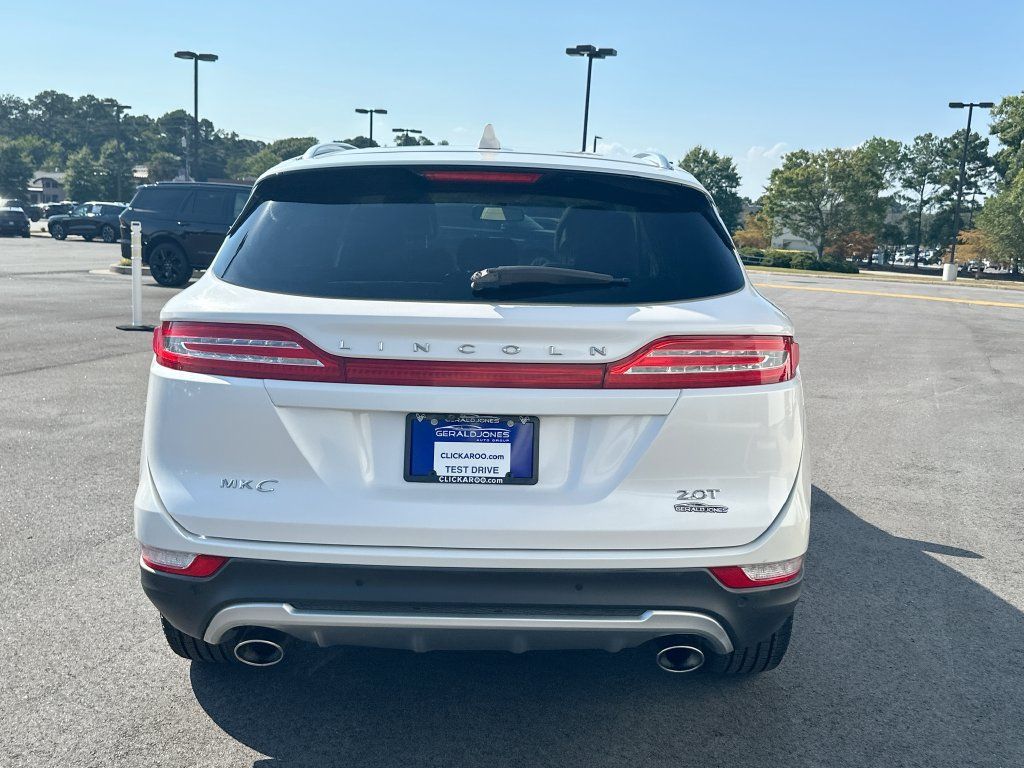 Used 2017 Lincoln MKC Reserve FWD image 15