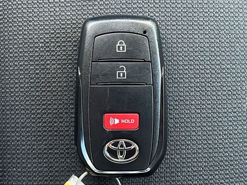 Used 2024 Toyota Corolla Cross AWD Hybrid image 25