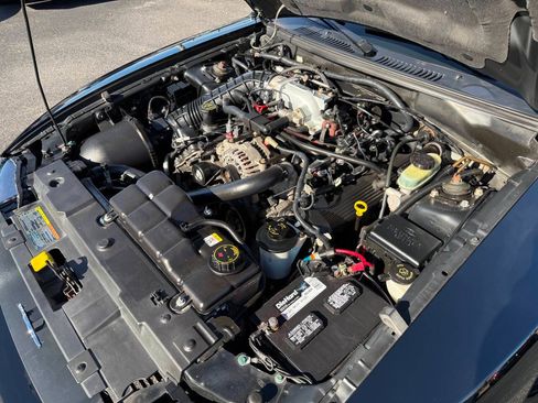 Used 2002 Ford Mustang GT image 32