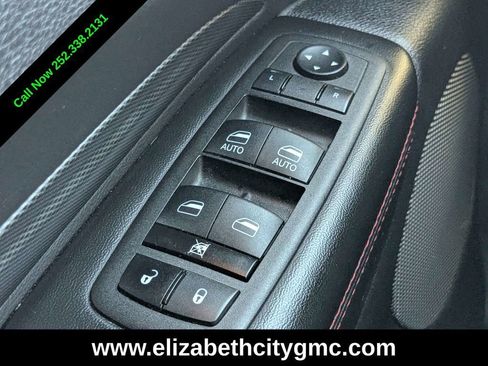 Used 2023 Dodge Durango GT image 23