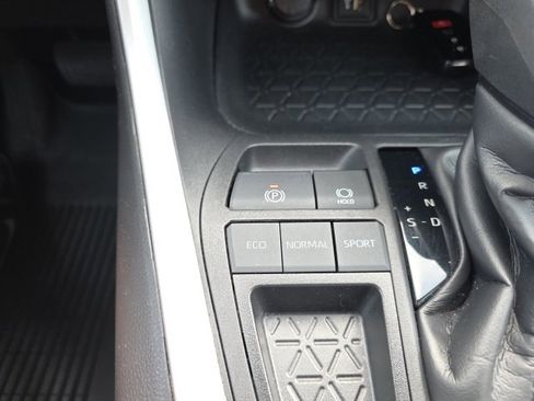 Certified 2023 Toyota RAV4 XLE image 22