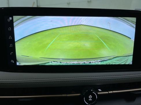 Used 2023 Nissan Ariya FWD image 22