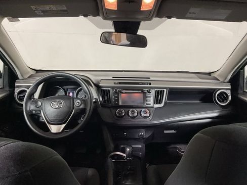 Used 2018 Toyota RAV4 LE w/ All Weather Liner Package AWD/4WD image 21