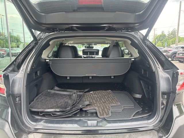 Used 2024 Subaru Outback Limited AWD/4WD image 4
