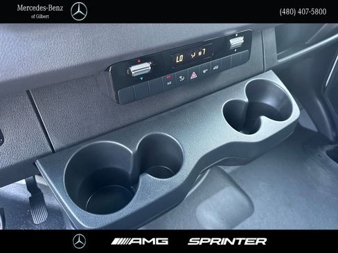 New 2025 Mercedes-Benz Sprinter 2500 image 25