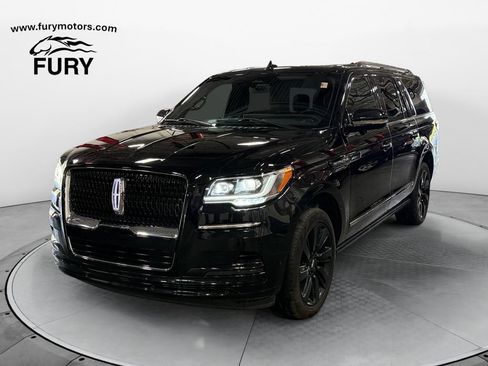 Used 2024 Lincoln Navigator L Reserve w/ Equipment Group 201A AWD/4WD image 8