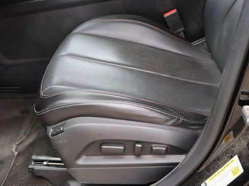 Used 2017 Chevrolet Equinox Premier w/ Enhanced Convenience Package AWD/4WD image 13