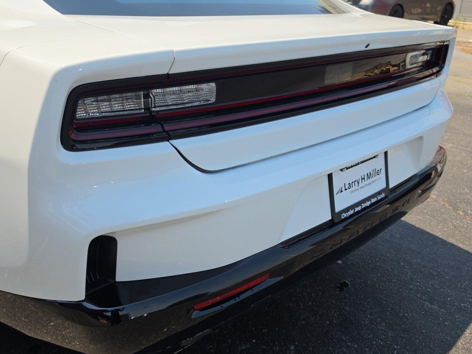 New 2026 Dodge Charger R/T AWD/4WD image 10