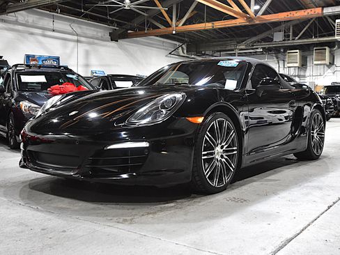 Used 2016 Porsche Boxster image 4