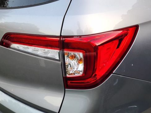 Used 2021 Honda Pilot EX-L image 10