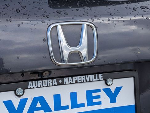 Used 2016 Honda HR-V LX image 25