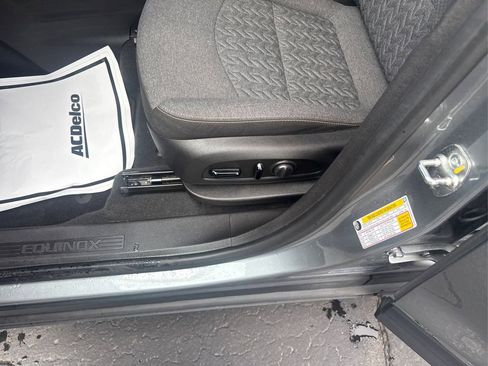 Used 2024 Chevrolet Equinox LT image 16