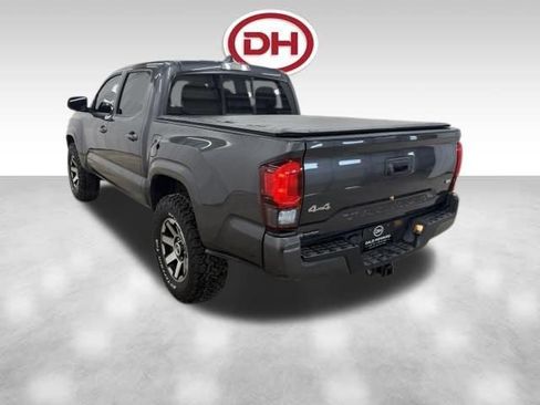 Used 2023 Toyota Tacoma SR AWD/4WD image 10