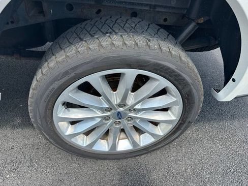 Certified 2018 Ford F150 Limited AWD/4WD image 8