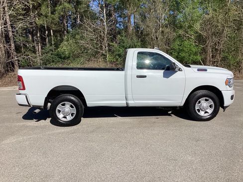 Used 2022 RAM 3500 Tradesman RWD image 5
