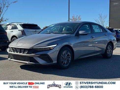 New 2026 Hyundai Elantra Blue w/ Cargo Package image 8
