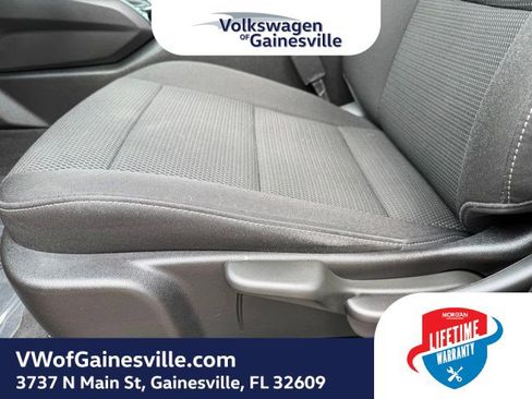 Used 2024 Chevrolet Colorado LT w/ LT Convenience Package AWD/4WD image 16