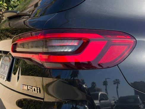 Used 2023 BMW X5 M50i w/ Executive Package image 7