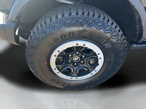 New 2026 Ford Bronco Badlands AWD/4WD image 19