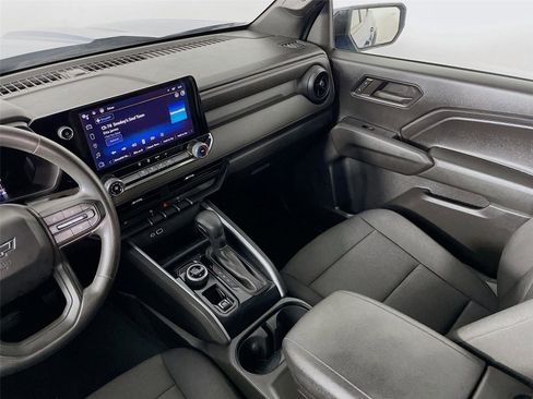 Used 2023 Chevrolet Colorado Trail Boss image 25