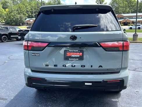 New 2026 Toyota Sequoia Platinum w/ TRD Off-Road Package AWD/4WD image 4