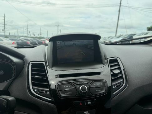 Used 2019 Ford Fiesta SE w/ Equipment Group 201A FWD image 42
