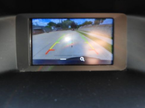 Used 2018 Ford Focus SE FWD image 35