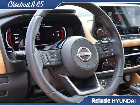 Used 2023 Nissan Rogue Platinum w/ Platinum Premium Package AWD/4WD image 27