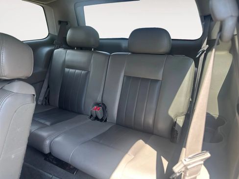 Used 2005 Dodge Durango Limited AWD/4WD image 13