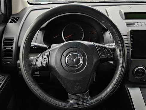 Used 2009 MAZDA MAZDA5 Sport w/ Popular Equipment Pkg FWD image 10
