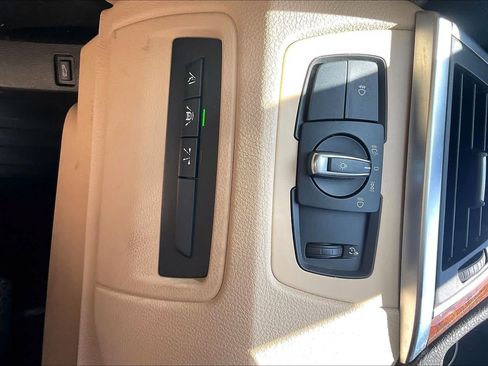 Used 2018 BMW 430i Convertible RWD image 30