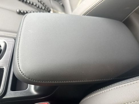 New 2026 Subaru Outback Limited image 37