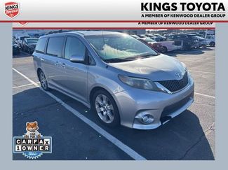 Used 2012 Toyota Sienna SE video 1