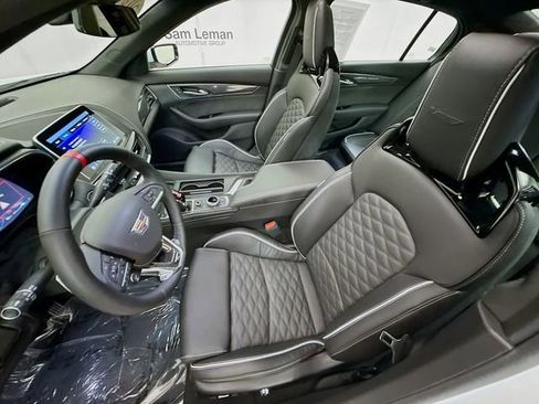 Used 2024 Cadillac CT5 V Blackwing w/ Driver Assist Package image 25
