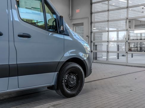 New 2025 Mercedes-Benz Sprinter 2500 image 26