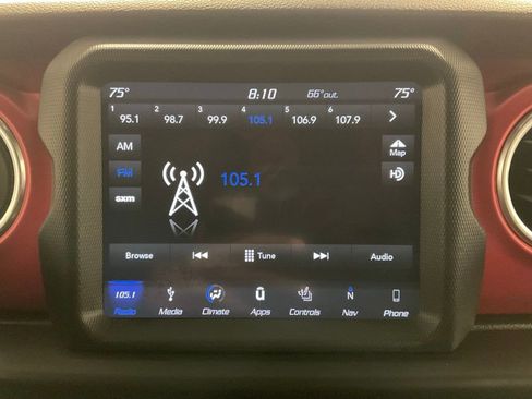 Used 2019 Jeep Wrangler Unlimited Rubicon image 25