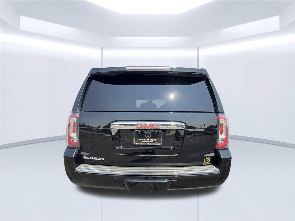 Used 2016 GMC Yukon Denali w/ Open Road Package AWD/4WD image 5