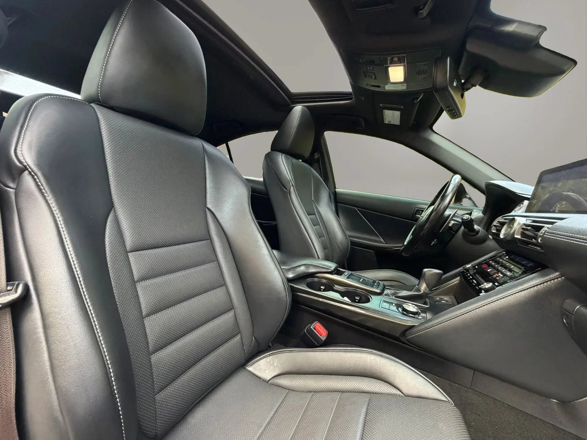 Used 2022 Lexus IS 350 F Sport w/ Navigation Package RWD image 20