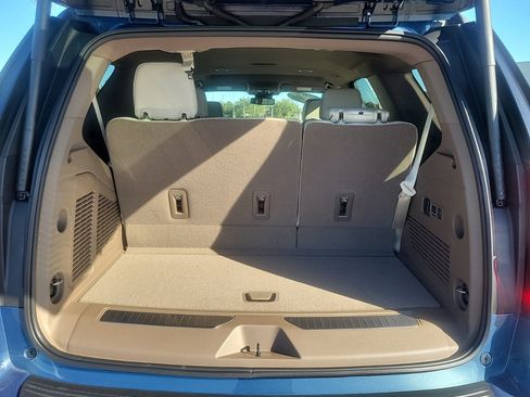 New 2026 GMC Yukon Denali image 7