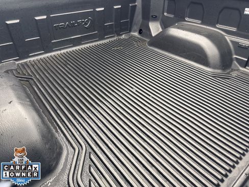 Used 2025 GMC Sierra 1500 SLT image 23