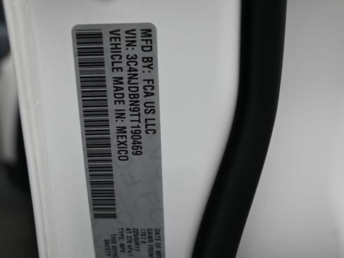 New 2026 Jeep Compass Latitude image 20