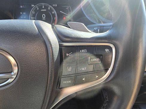 Used 2022 Lexus ES 350 w/ Premium Package image 21