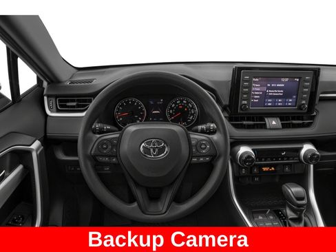 Used 2019 Toyota RAV4 XLE w/ Convenience Package FWD image 6