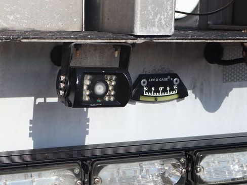 Used 2012 Mercedes-Benz Sprinter 3500 image 35