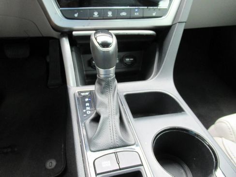 Used 2016 Hyundai Sonata Sport w/ Option Group 1V FWD image 26