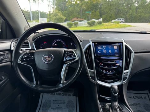 Used 2016 Cadillac SRX FWD image 18