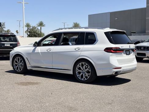 Used 2026 BMW X7 xDrive40i AWD/4WD image 8